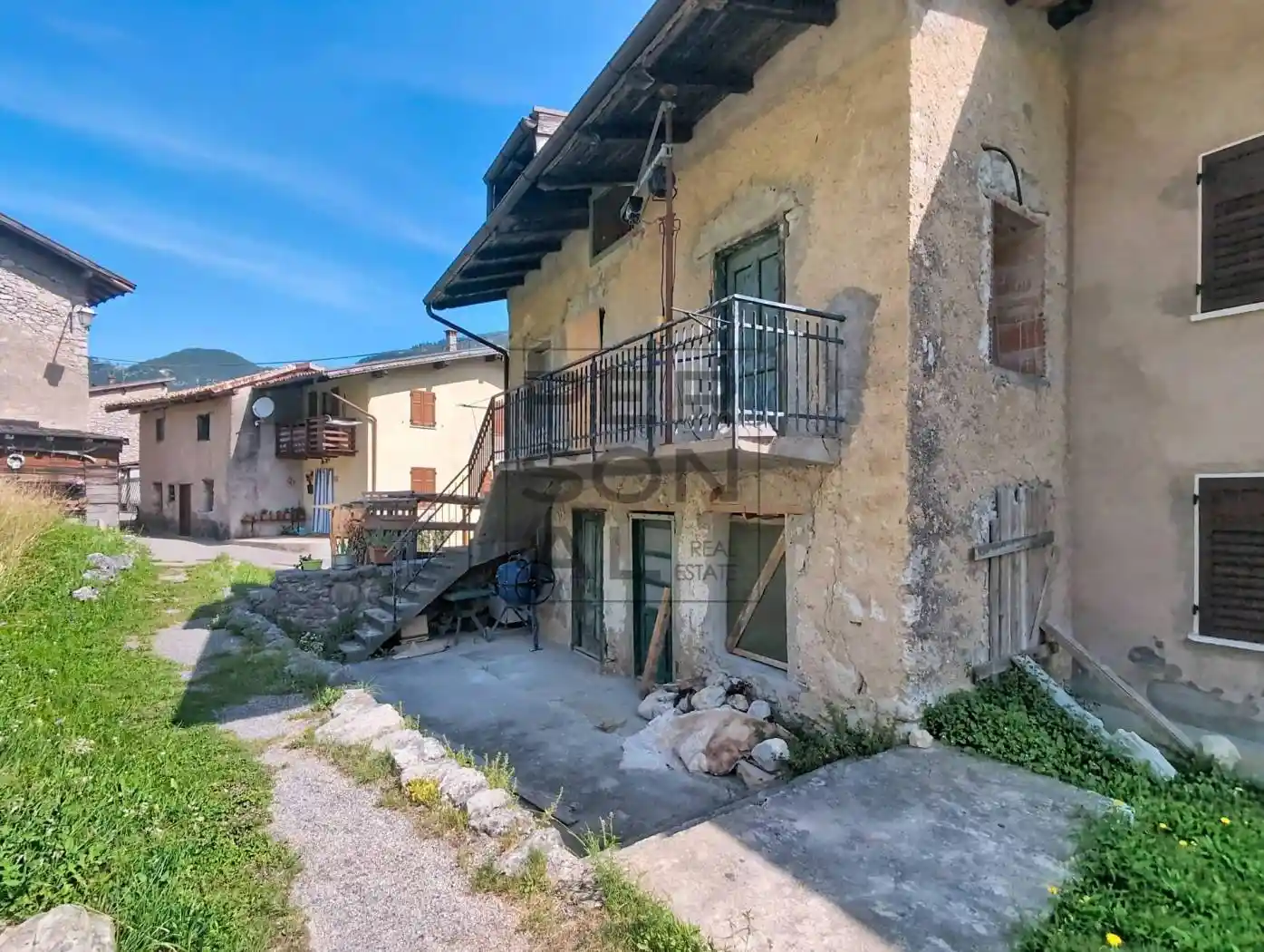 Appartamento in vendita a Terragnolo