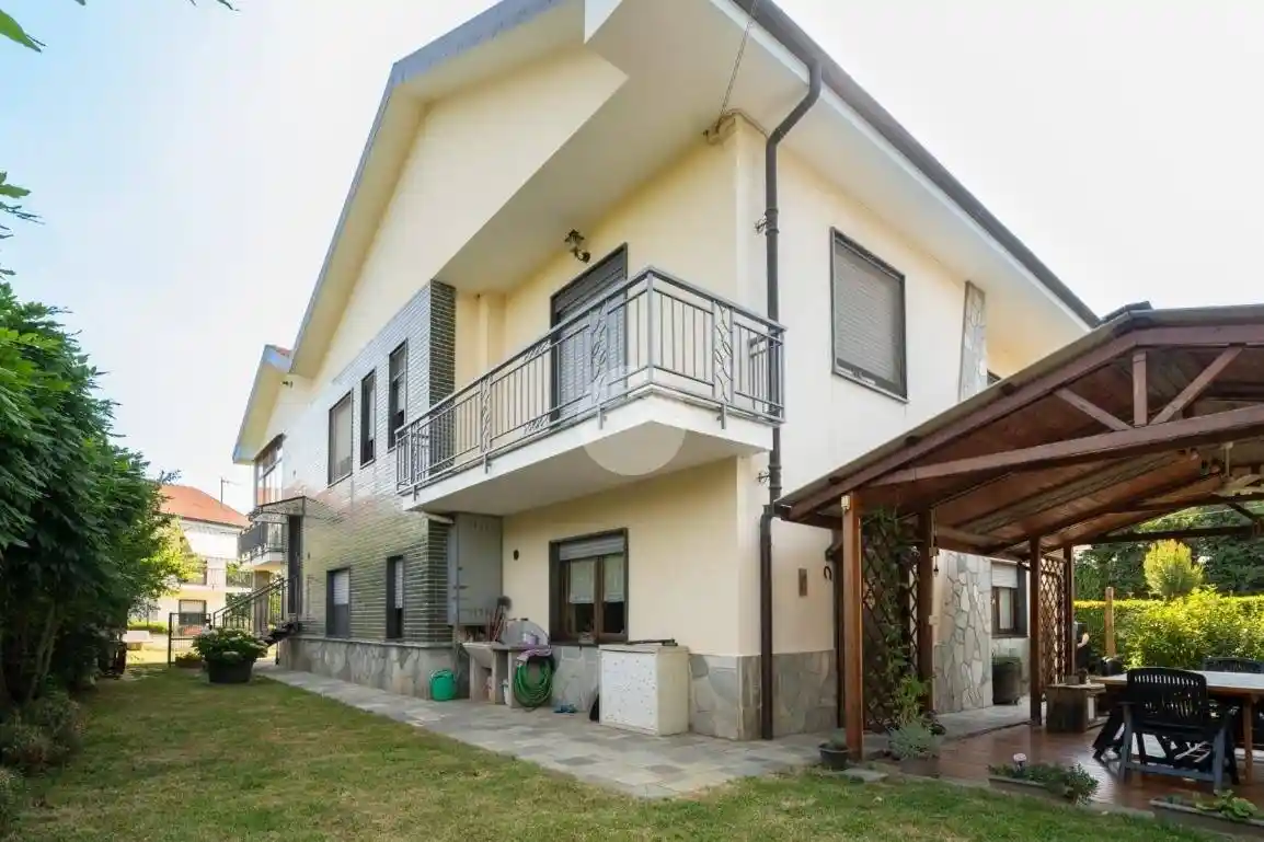 Villa in vendita a Rivoli