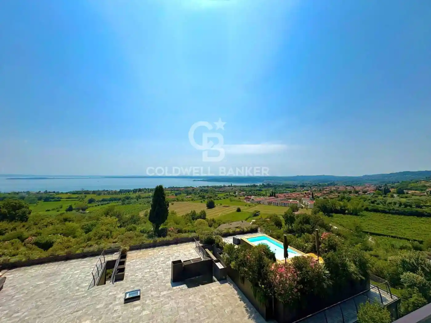 Villa in vendita a Padenghe sul Garda