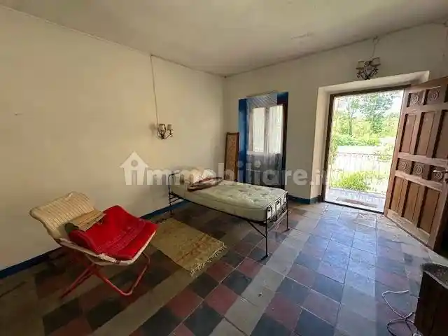 Rustico - Casale in vendita a Boca