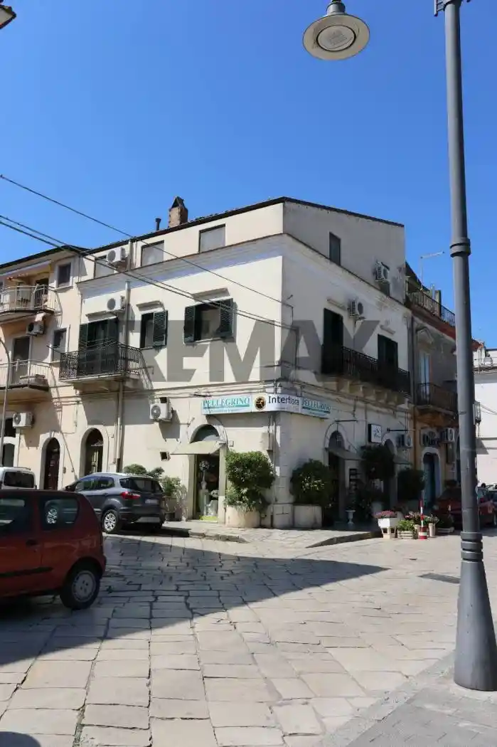 Casa indipendente in vendita a Venosa