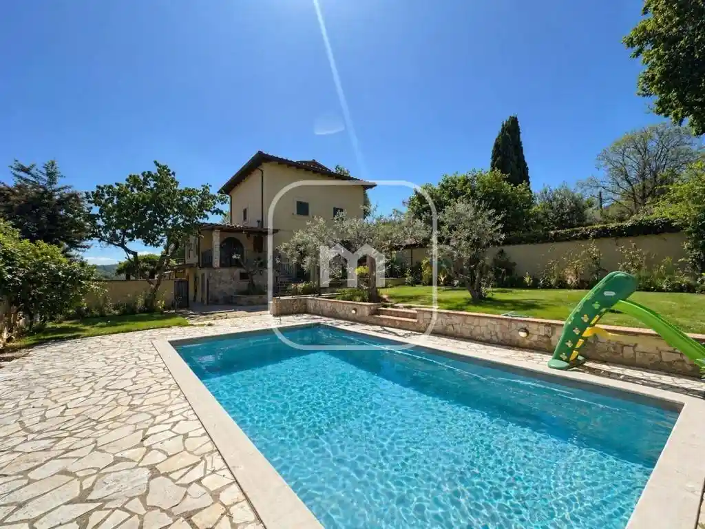 Villa in vendita a Monte Compatri