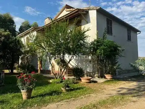 Rustico - Casale in vendita a Magliano in Toscana