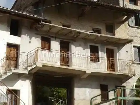 Villa in vendita a Tarzo