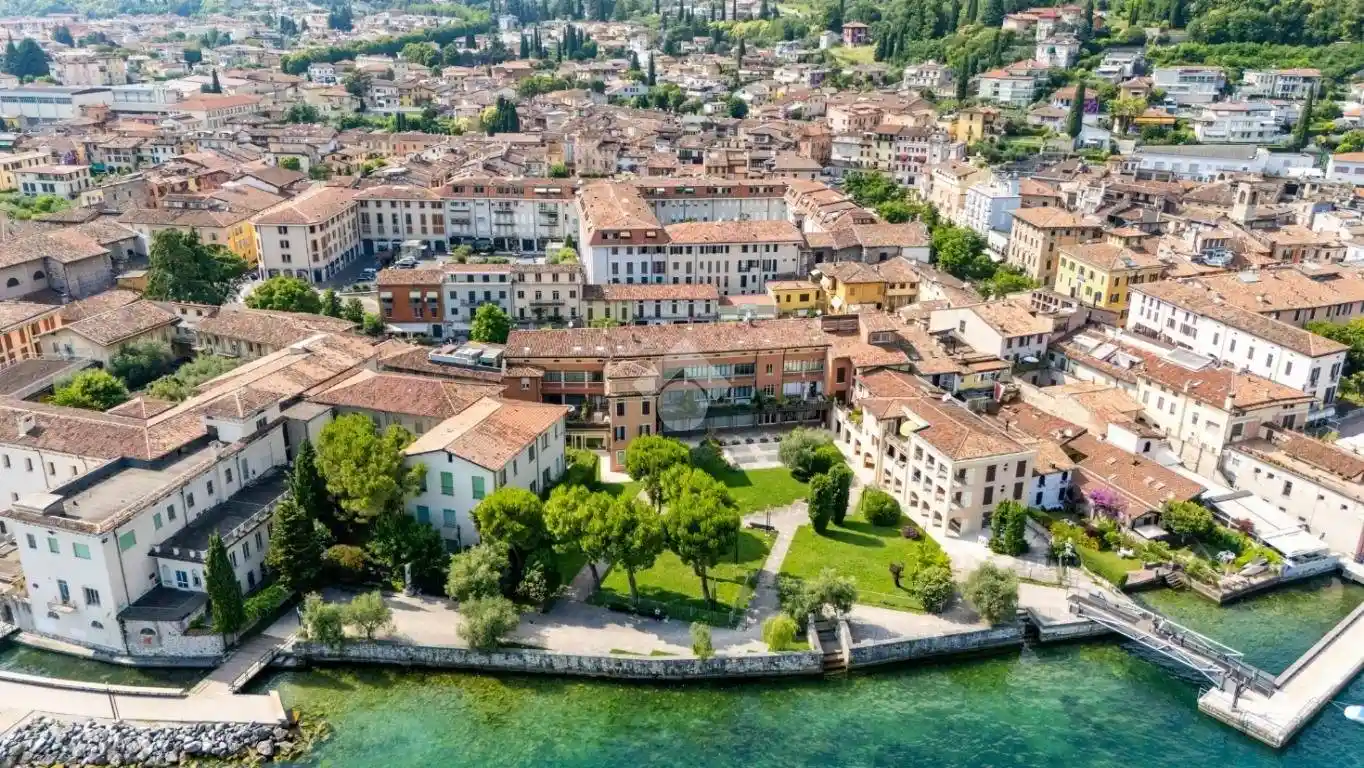 Appartamento in vendita a Salò