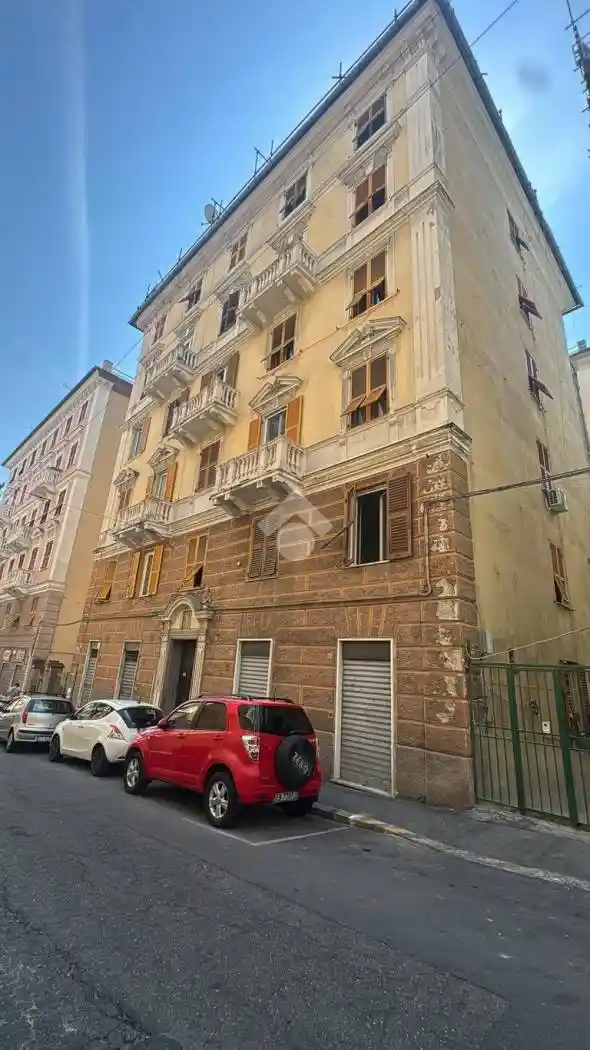 Appartamento in vendita a Genova