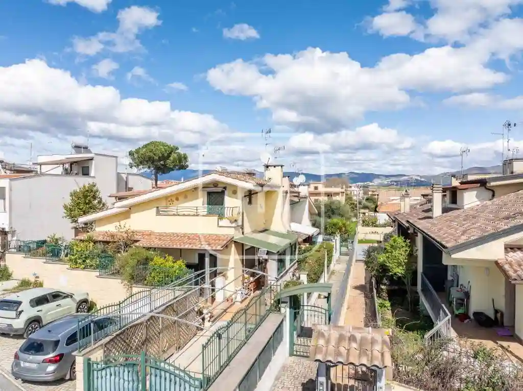 Villetta a schiera - foto 2