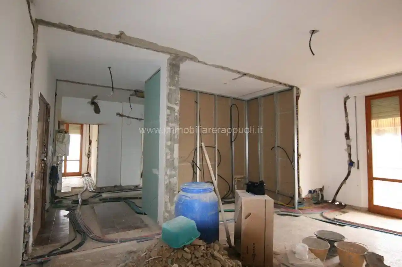 Appartamento in vendita a Sinalunga