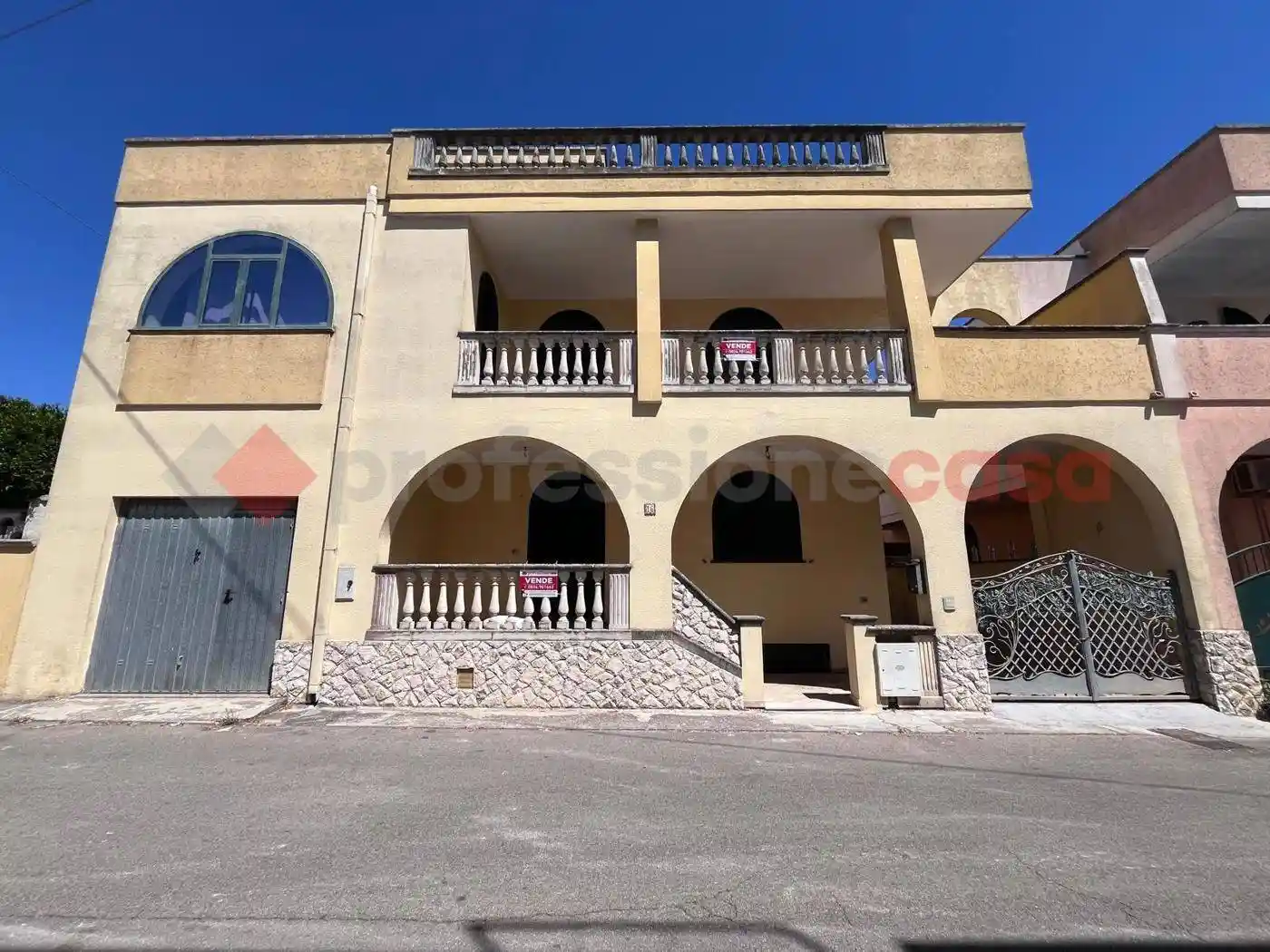 Appartamento in vendita a Castro