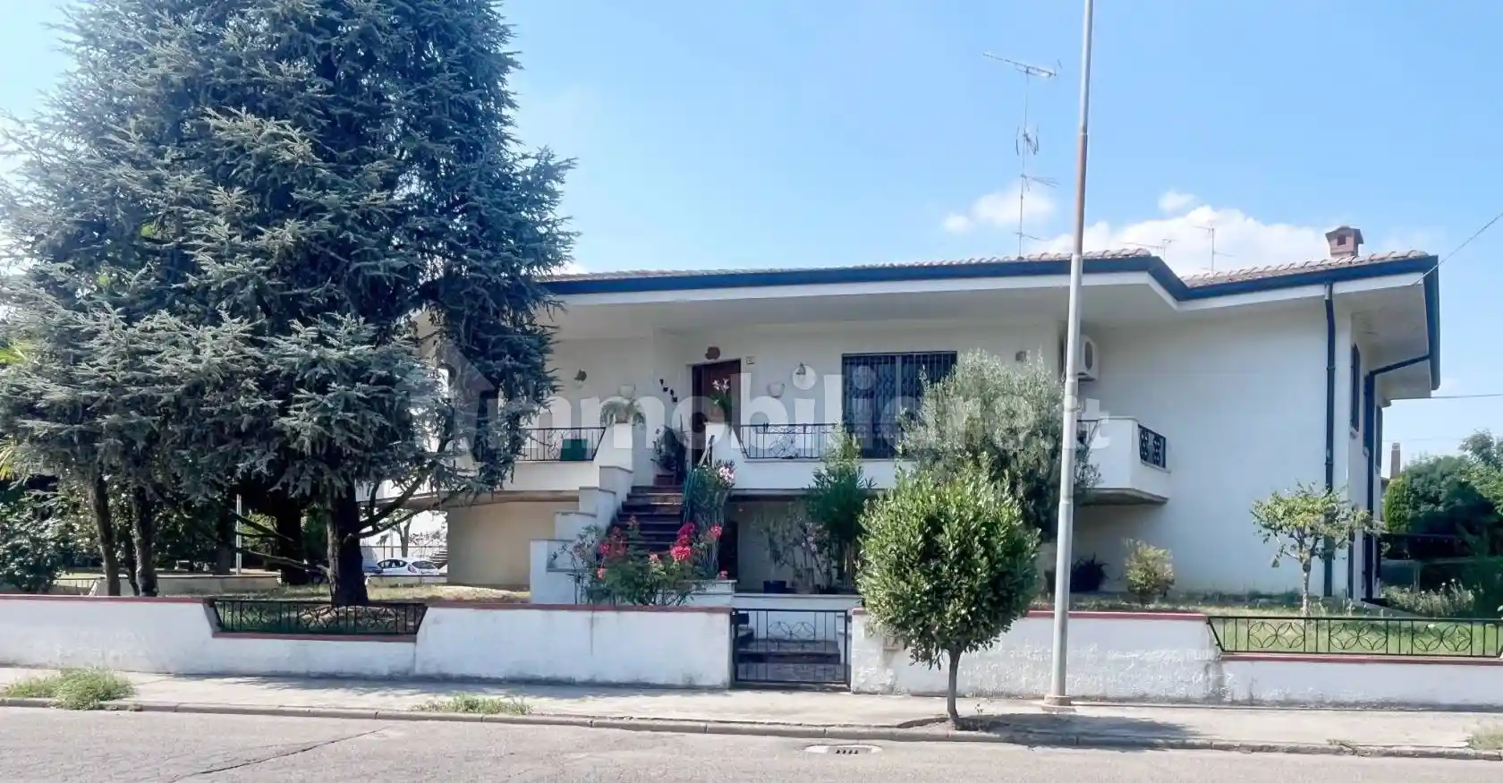 Villa in vendita a Finale Emilia