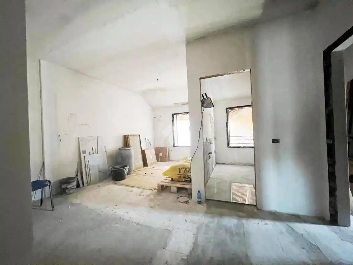 Appartamento in vendita a Cislago