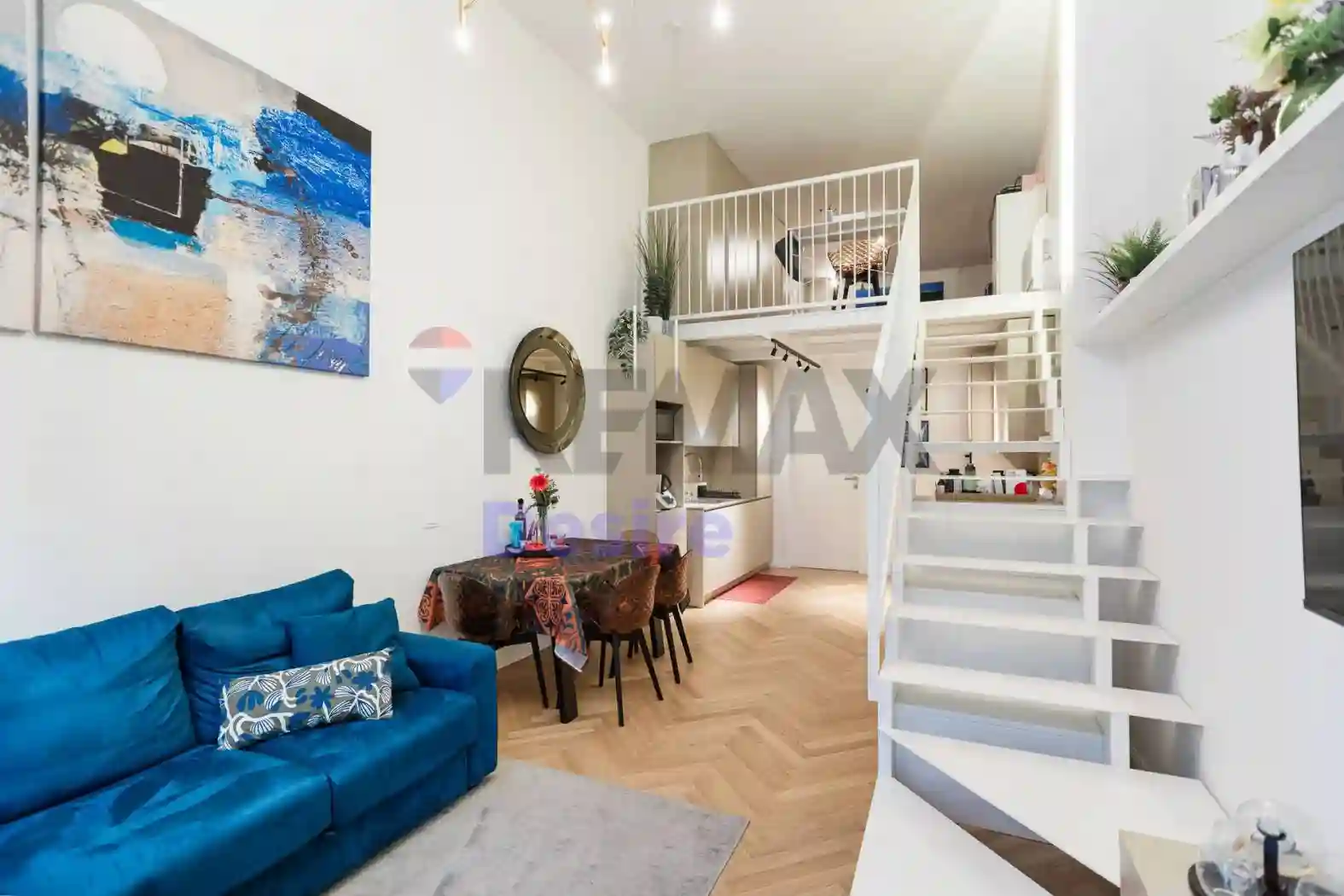 Loft - foto 2