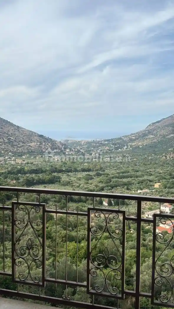 Appartamento in vendita a Torretta