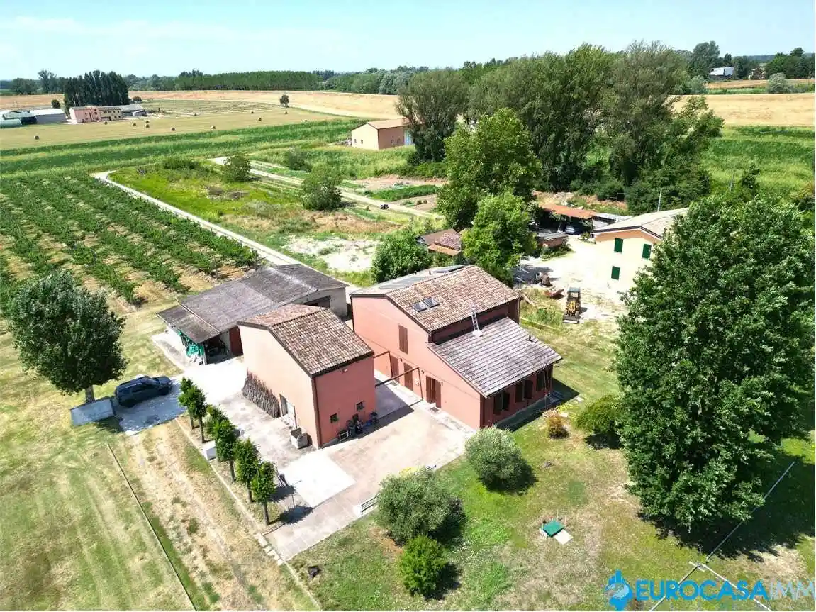 Casa indipendente in vendita a San Possidonio