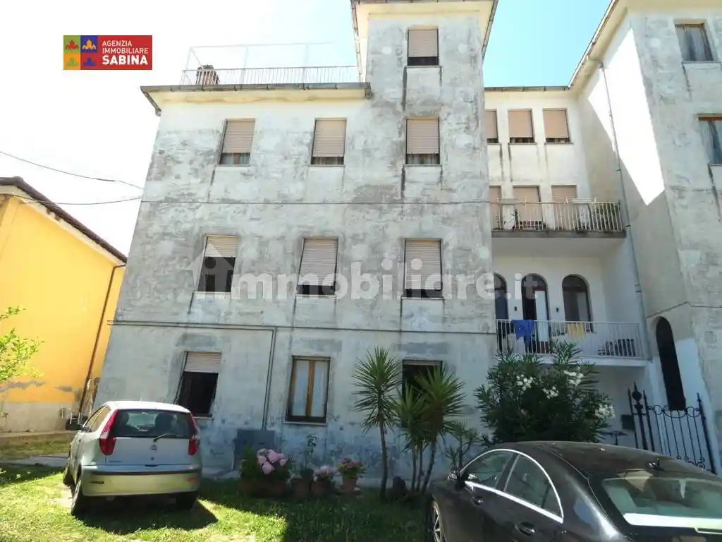 Appartamento in vendita a Montopoli di Sabina