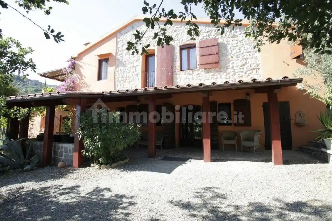 Rustico - Casale in vendita a Gavorrano
