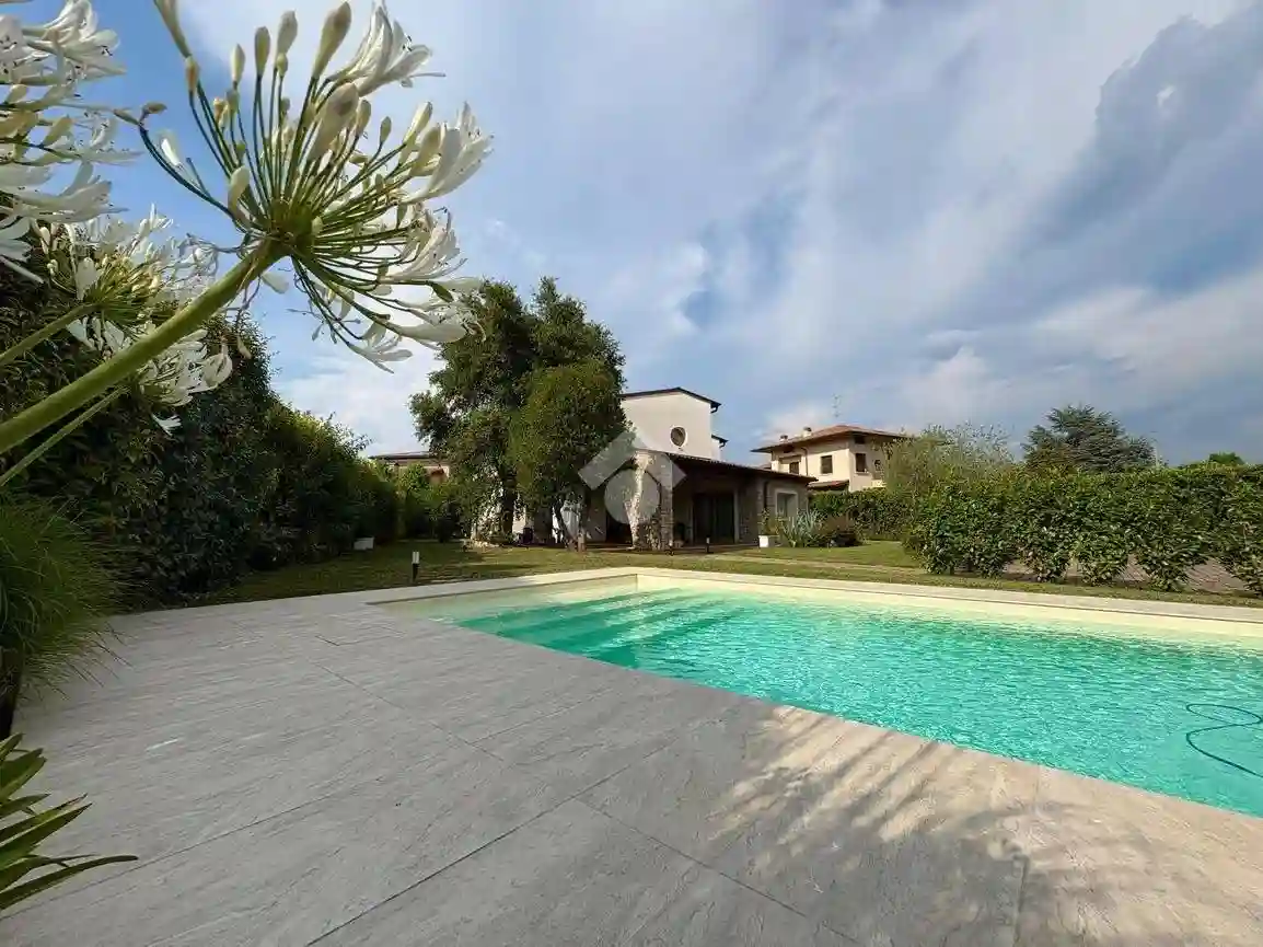 Villa - foto 3