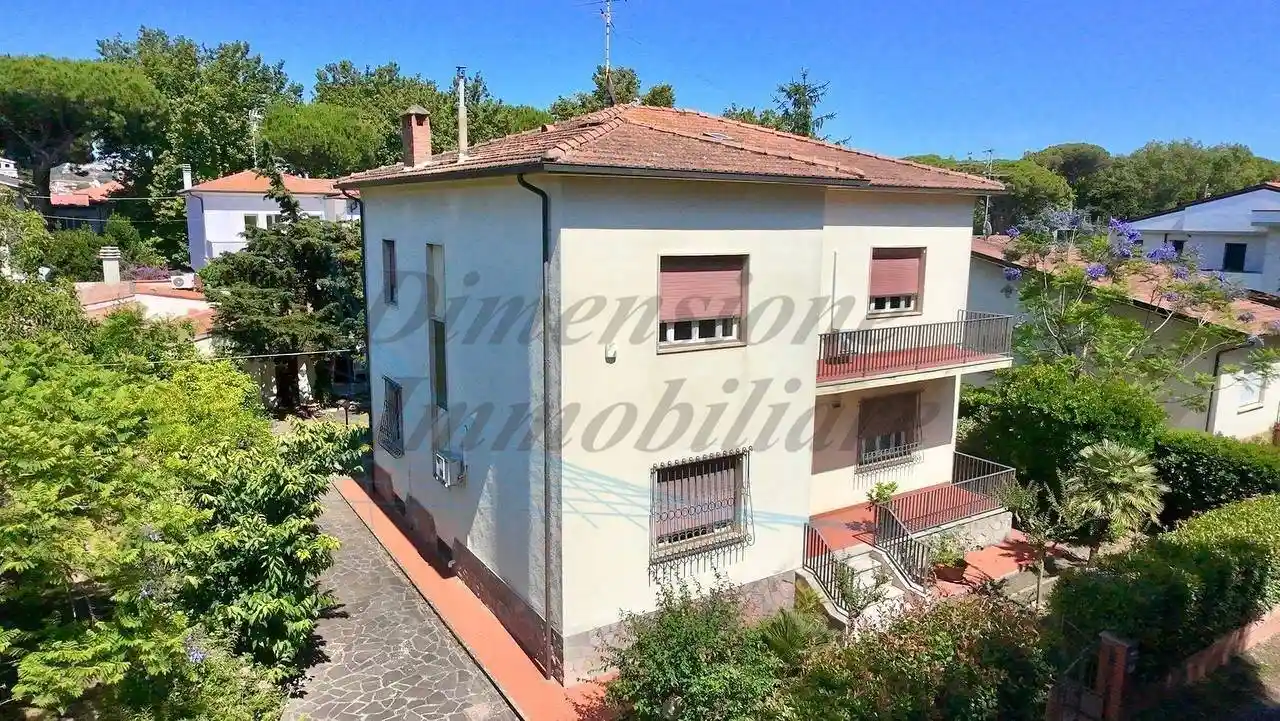 Villa in vendita a Rosignano Marittimo