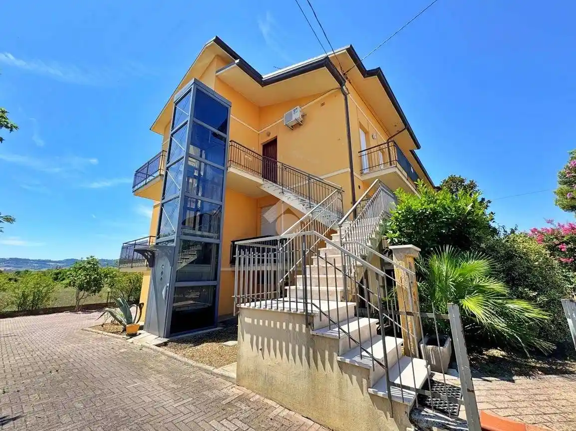 Appartamento in vendita a Pesaro