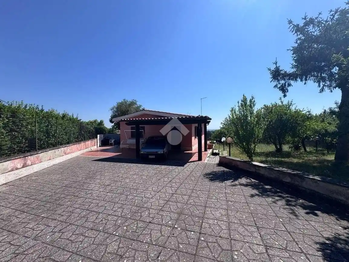 Villa in vendita a Trevignano Romano