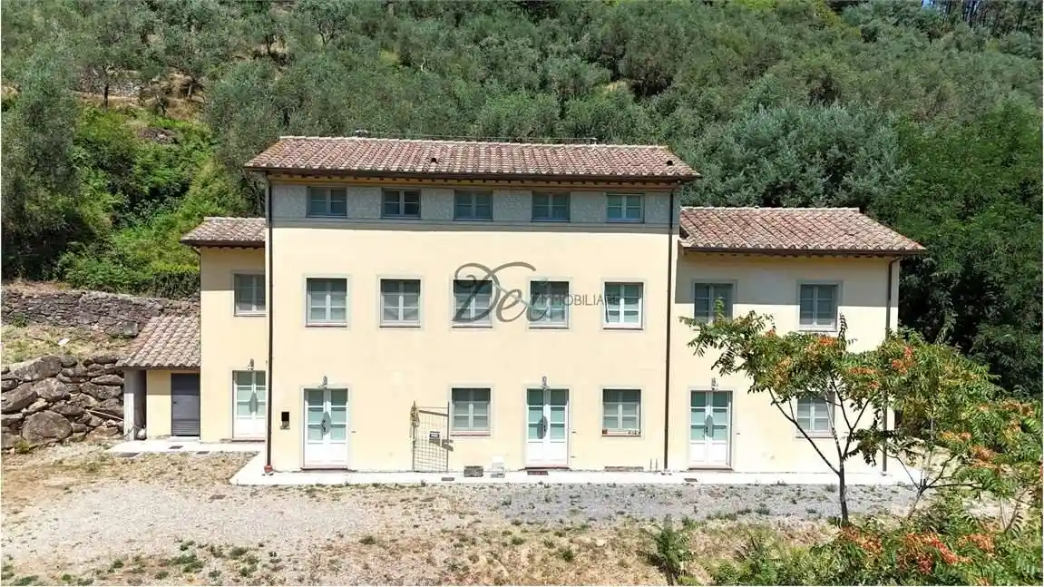 Rustico - Casale in vendita a Capannori