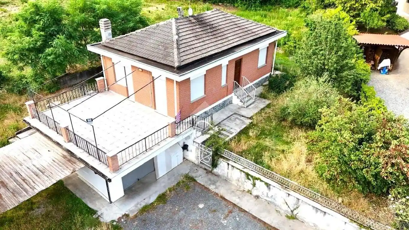 Villa in vendita a Giaveno