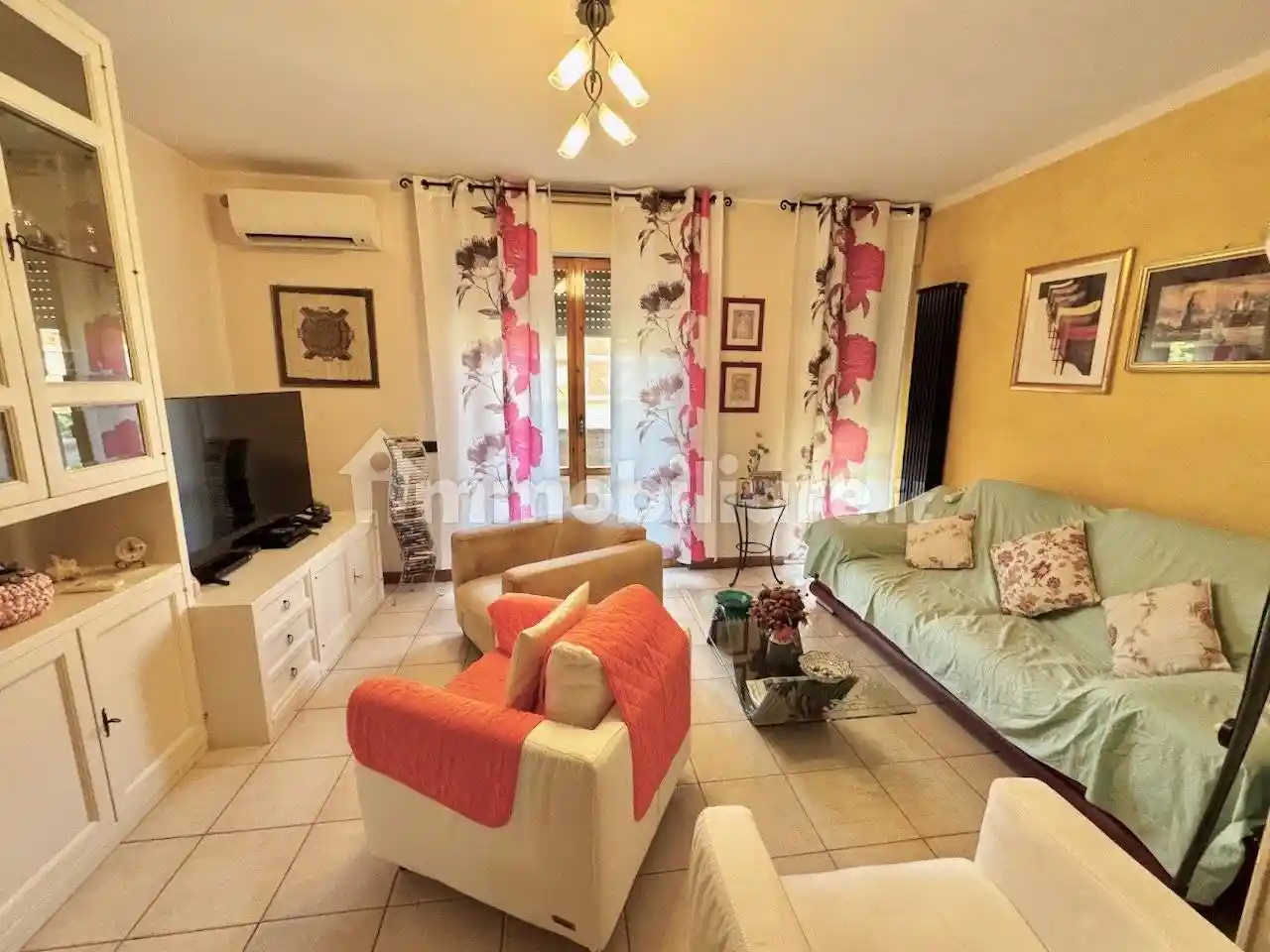 Appartamento in vendita a Cascina
