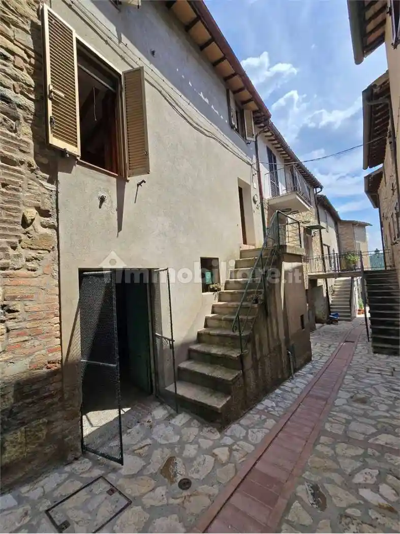 Casa indipendente in vendita a Marsciano