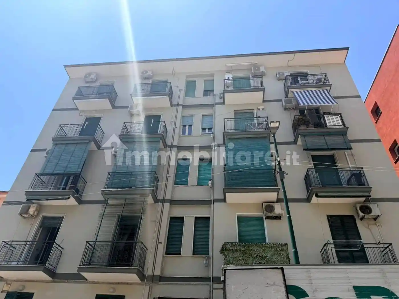 Appartamento in vendita a Napoli