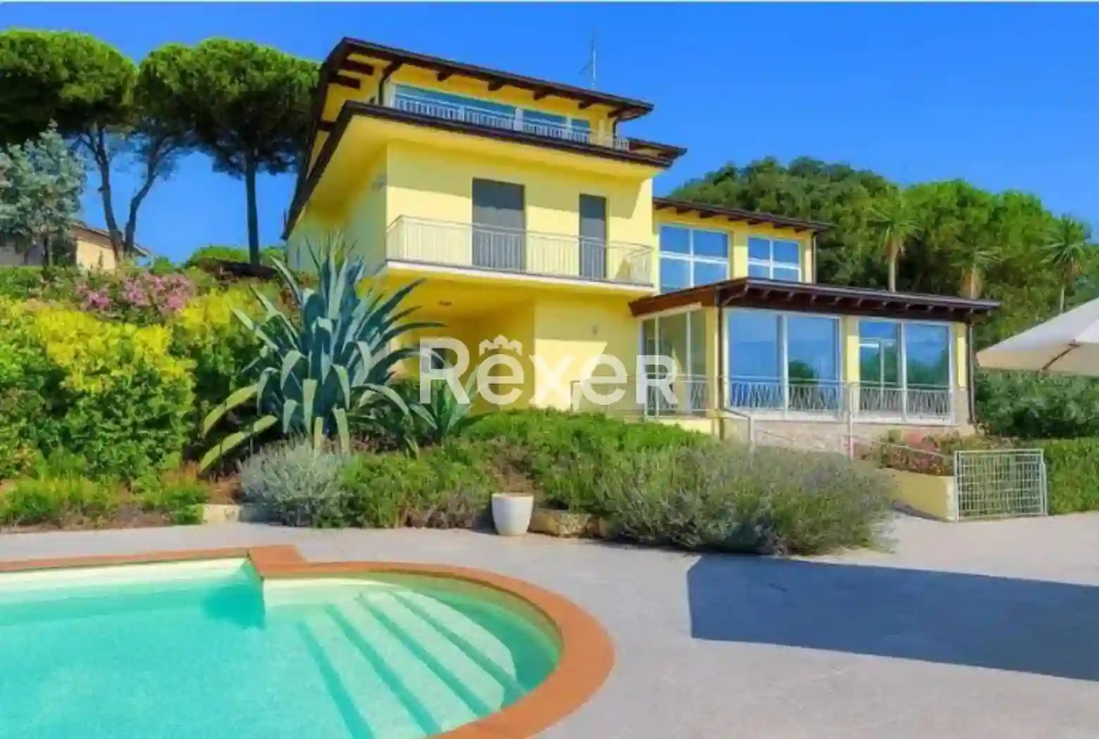 Villa - foto 2