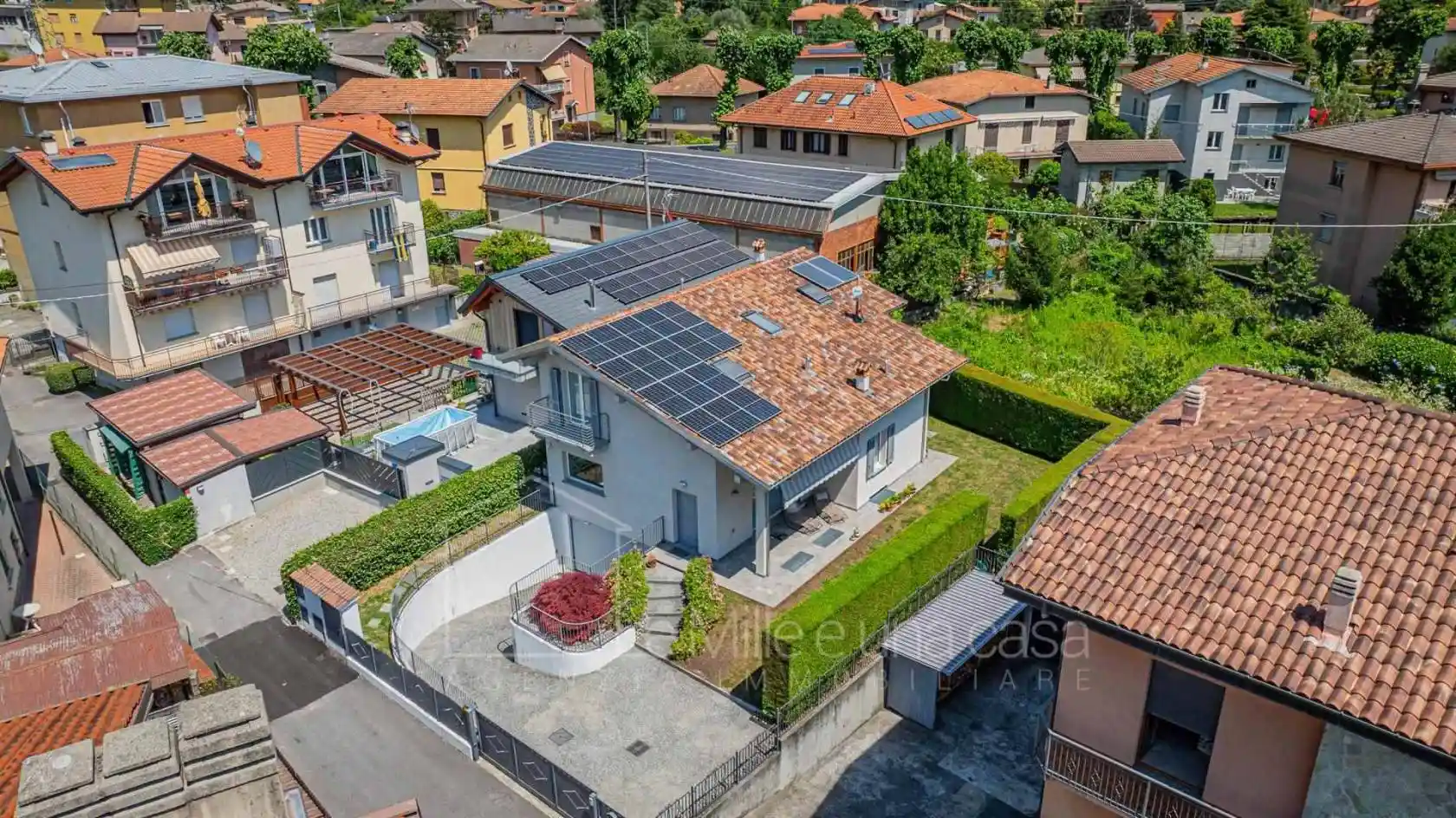 Villa in vendita a Dervio