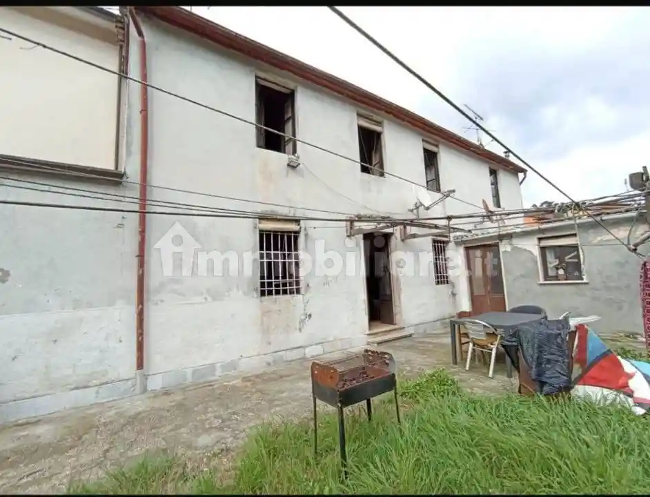 Casa indipendente in vendita a Camaiore