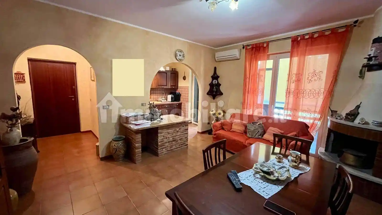 Appartamento in vendita a Nizza di Sicilia