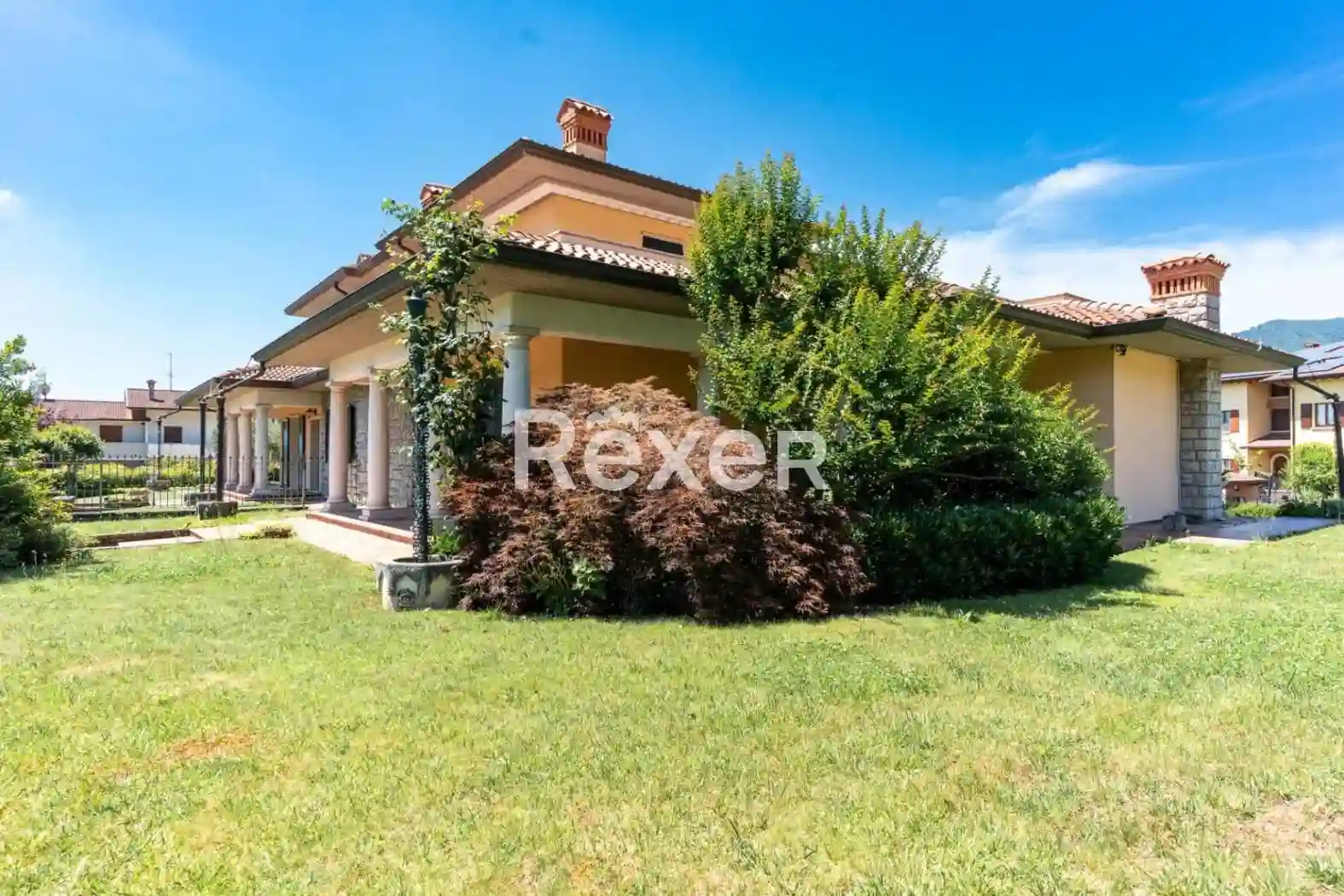 Villa - foto 2