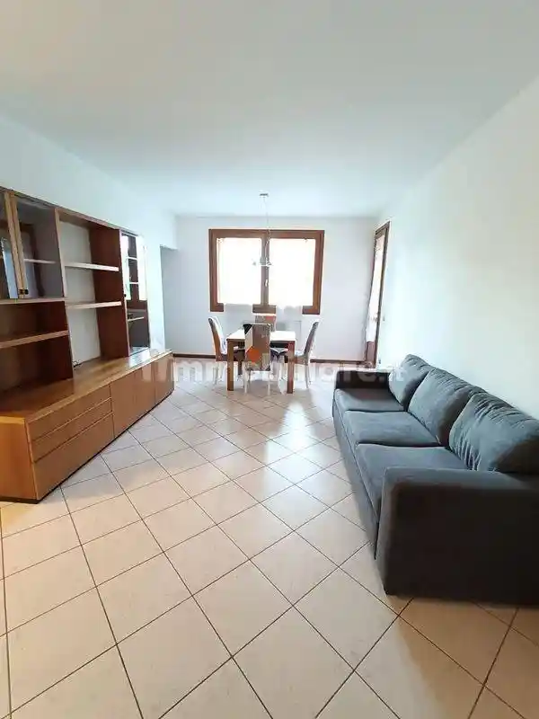 Appartamento in affitto a Altamura