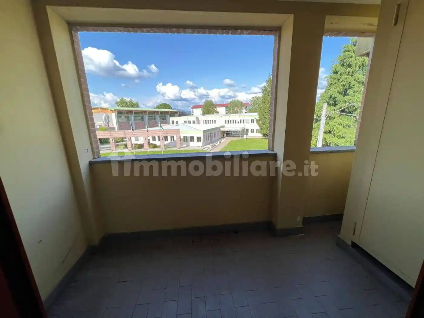 Appartamento in affitto a Azzate