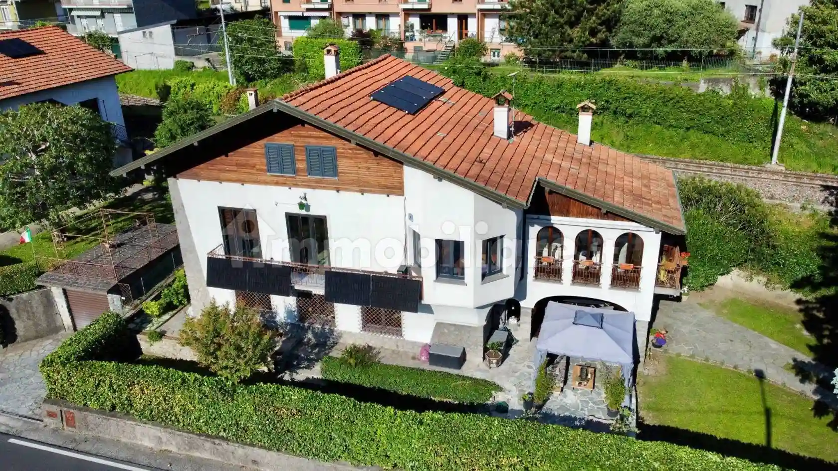 Villa - foto 2