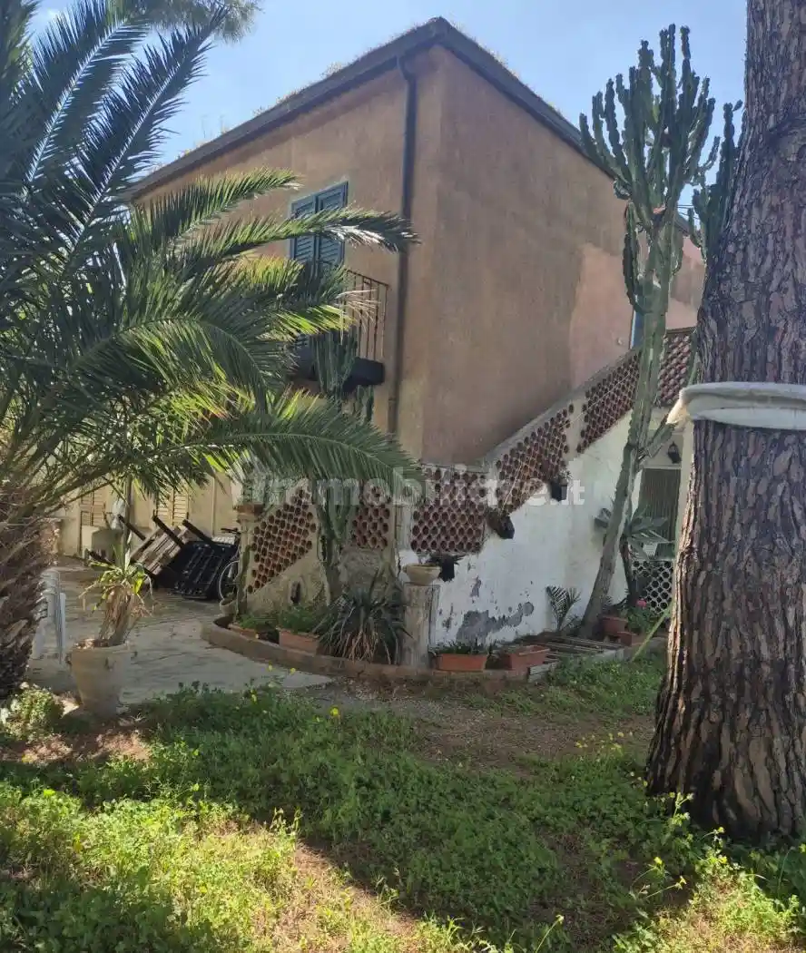 Casa indipendente in vendita a Motta San Giovanni