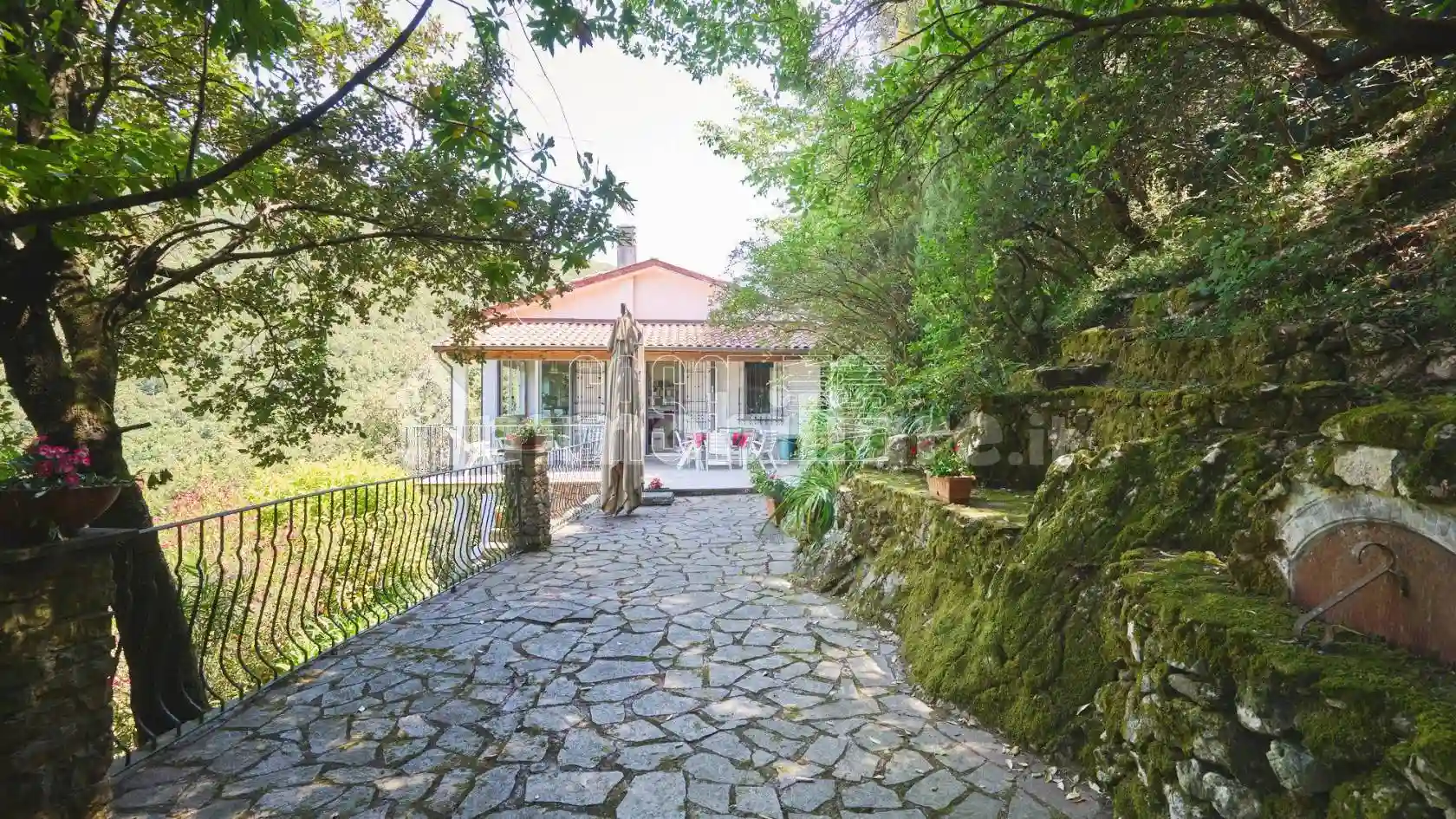 Villa - foto 5