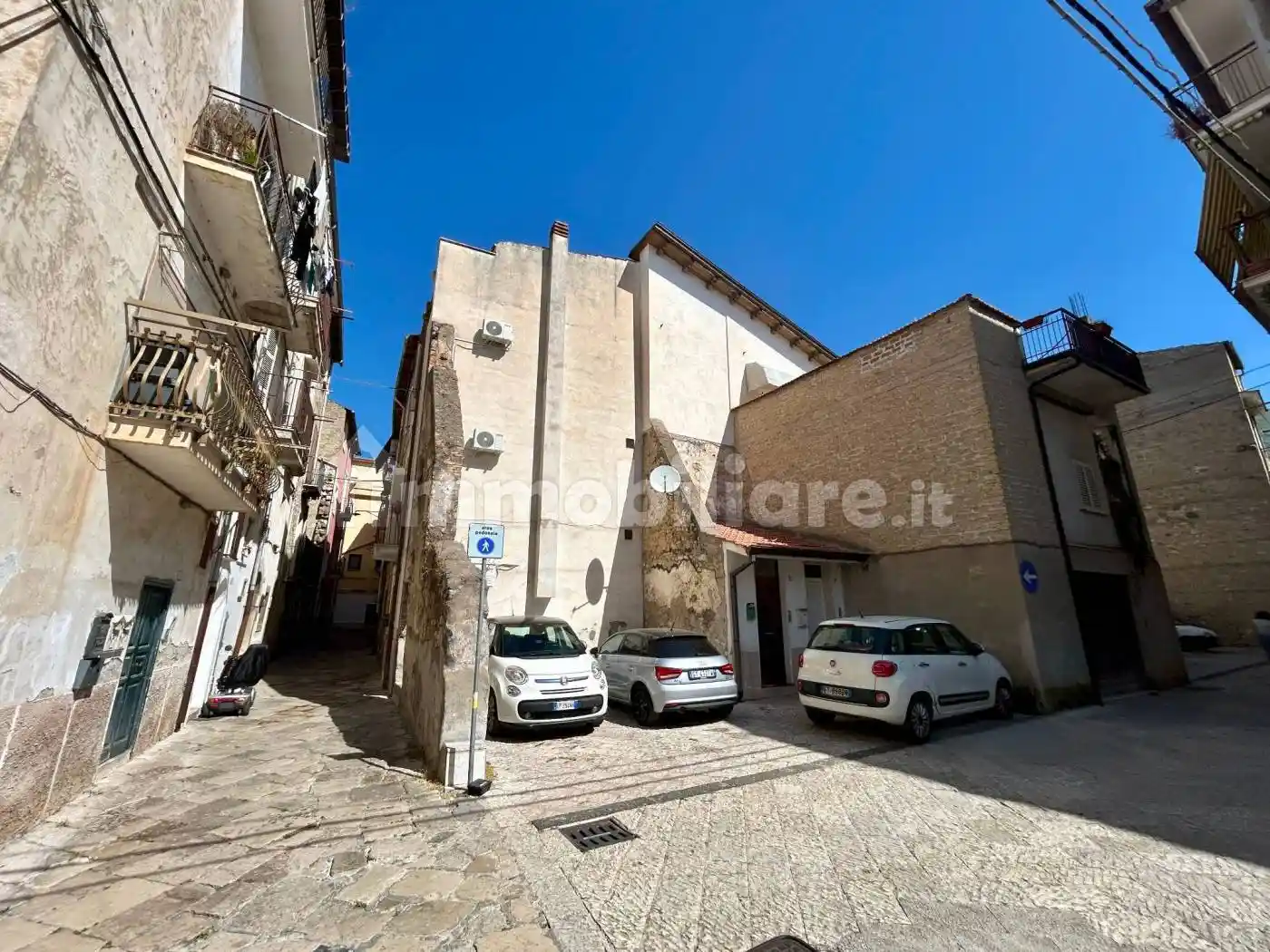 Casa indipendente in vendita a Fondi