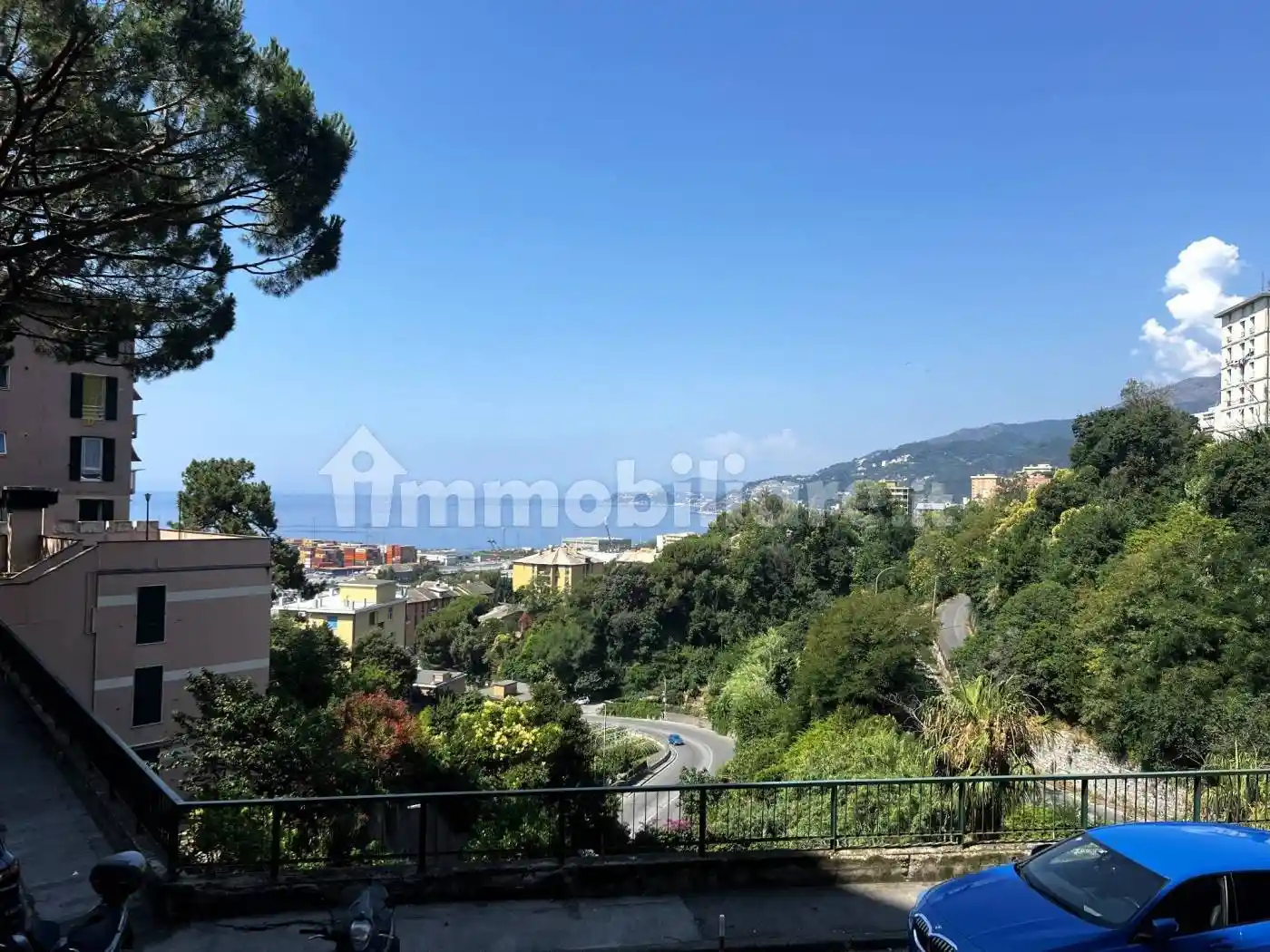 Appartamento in vendita a Genova