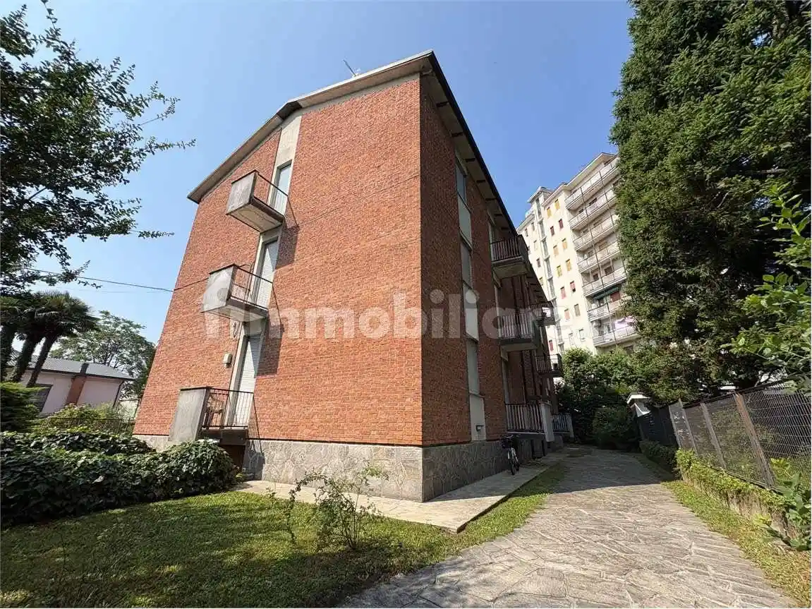 Appartamento in vendita a Somma Lombardo