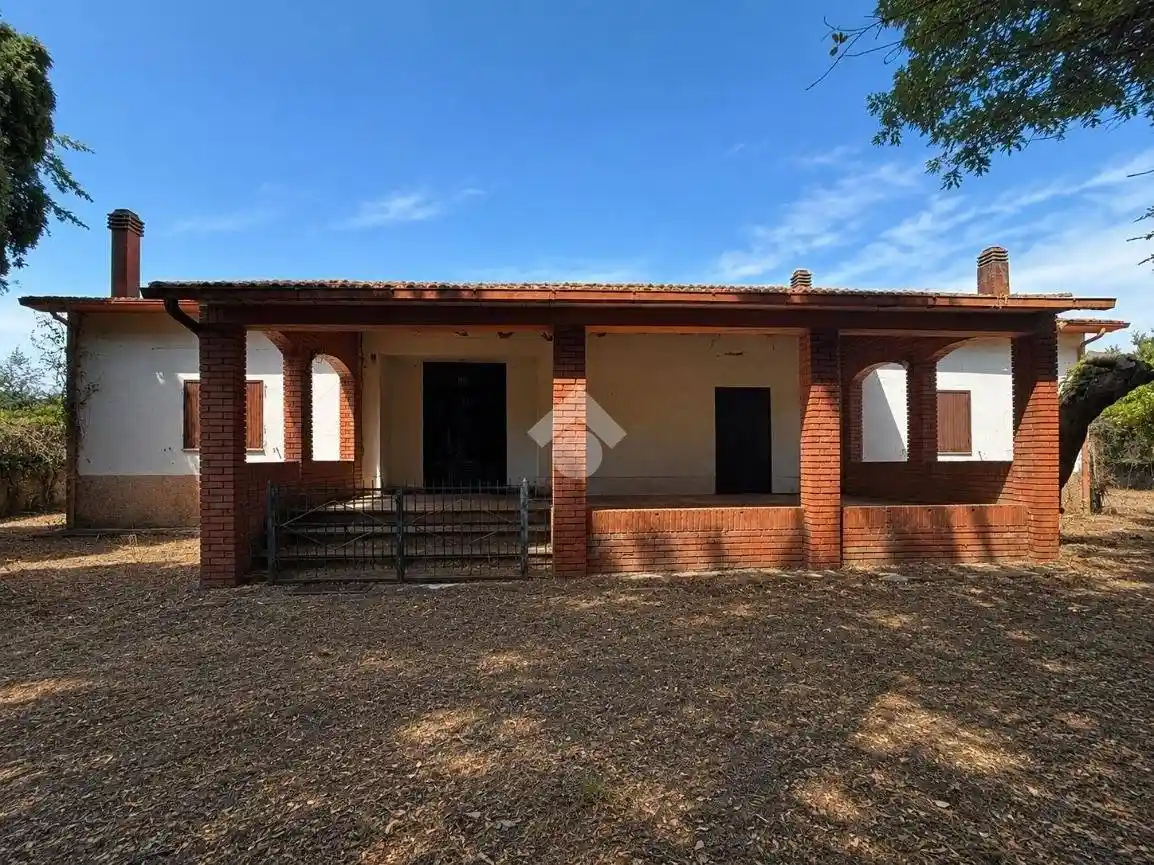 Villa in vendita a Orte