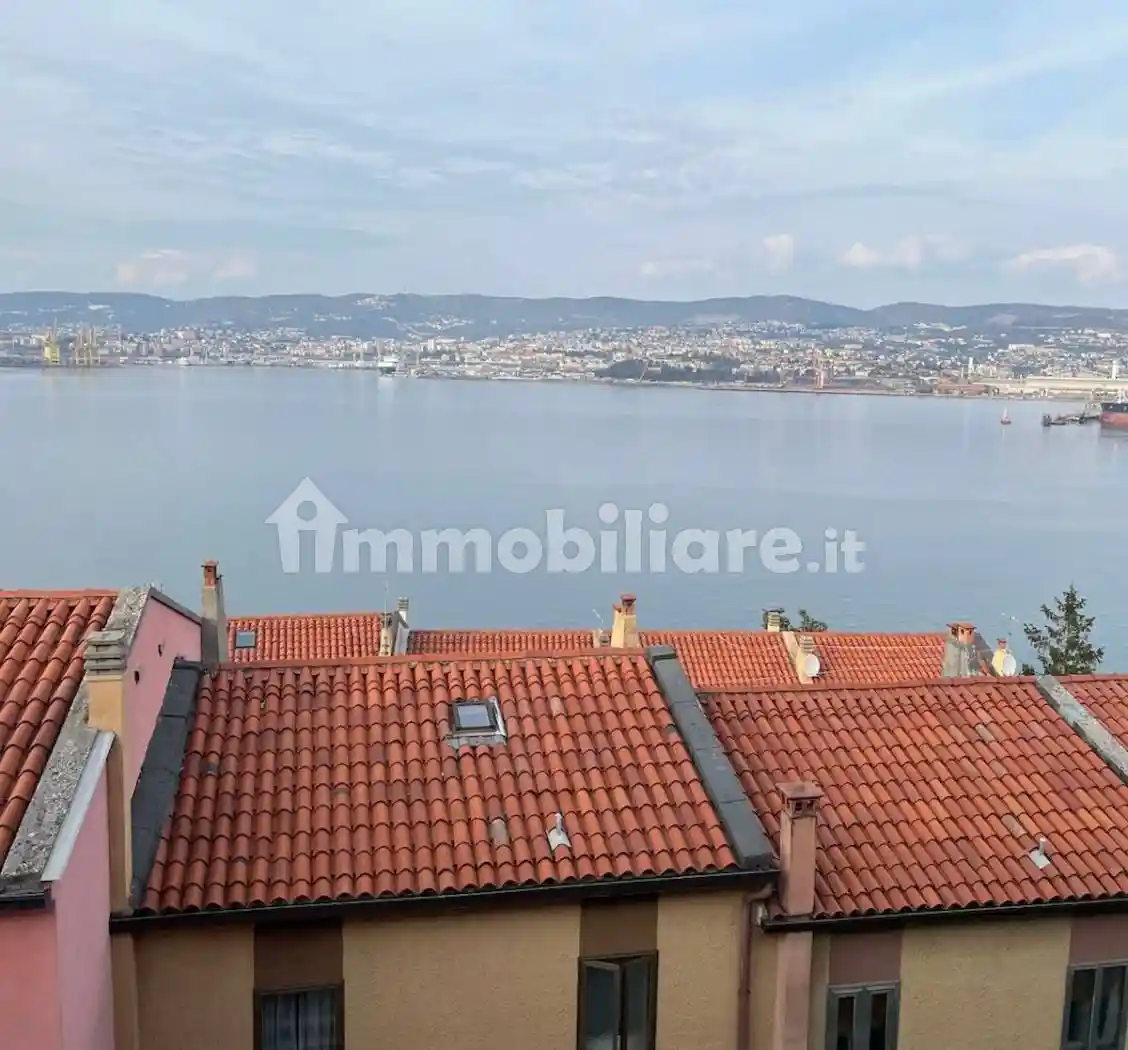 Casa indipendente in vendita a Muggia