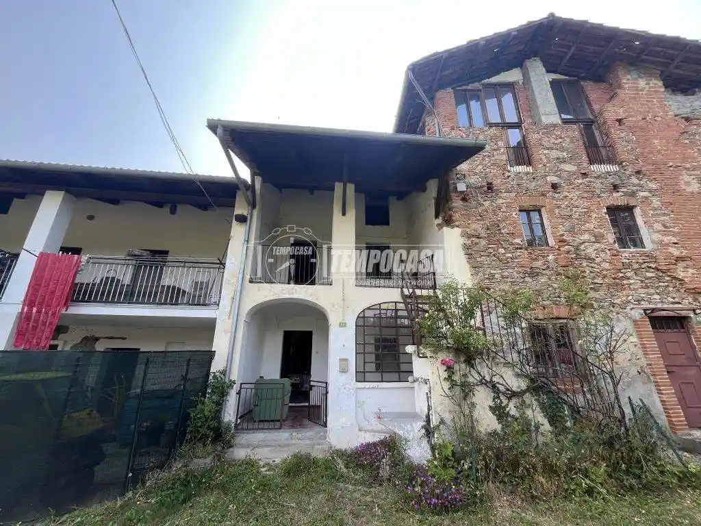 Casa indipendente in vendita a Castellamonte