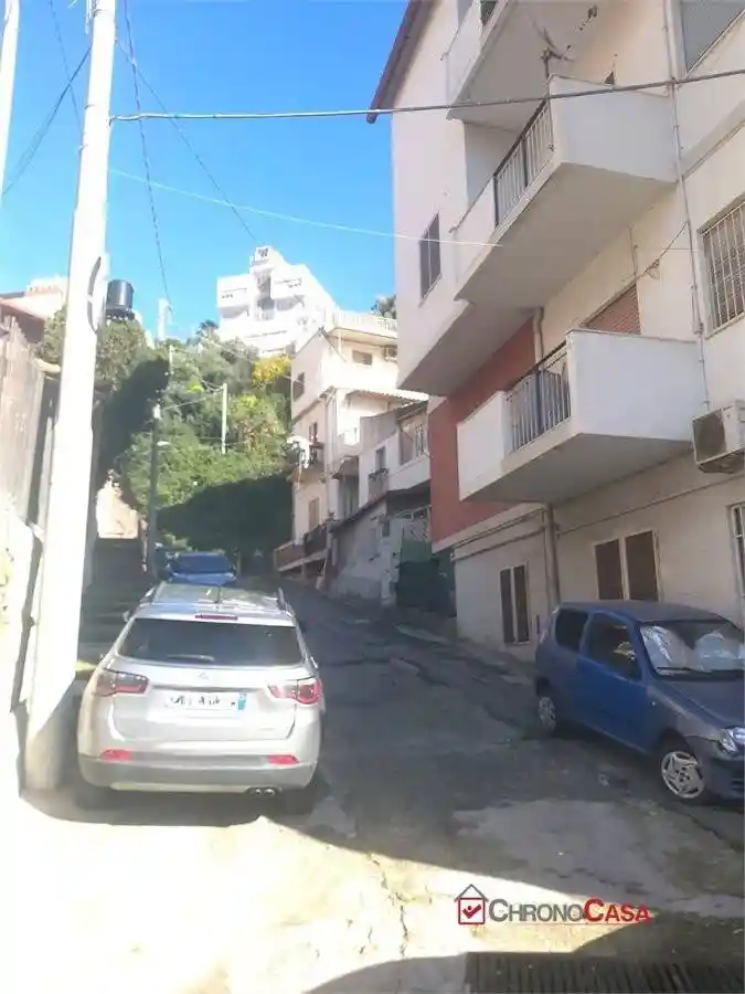 Appartamento in vendita a Messina