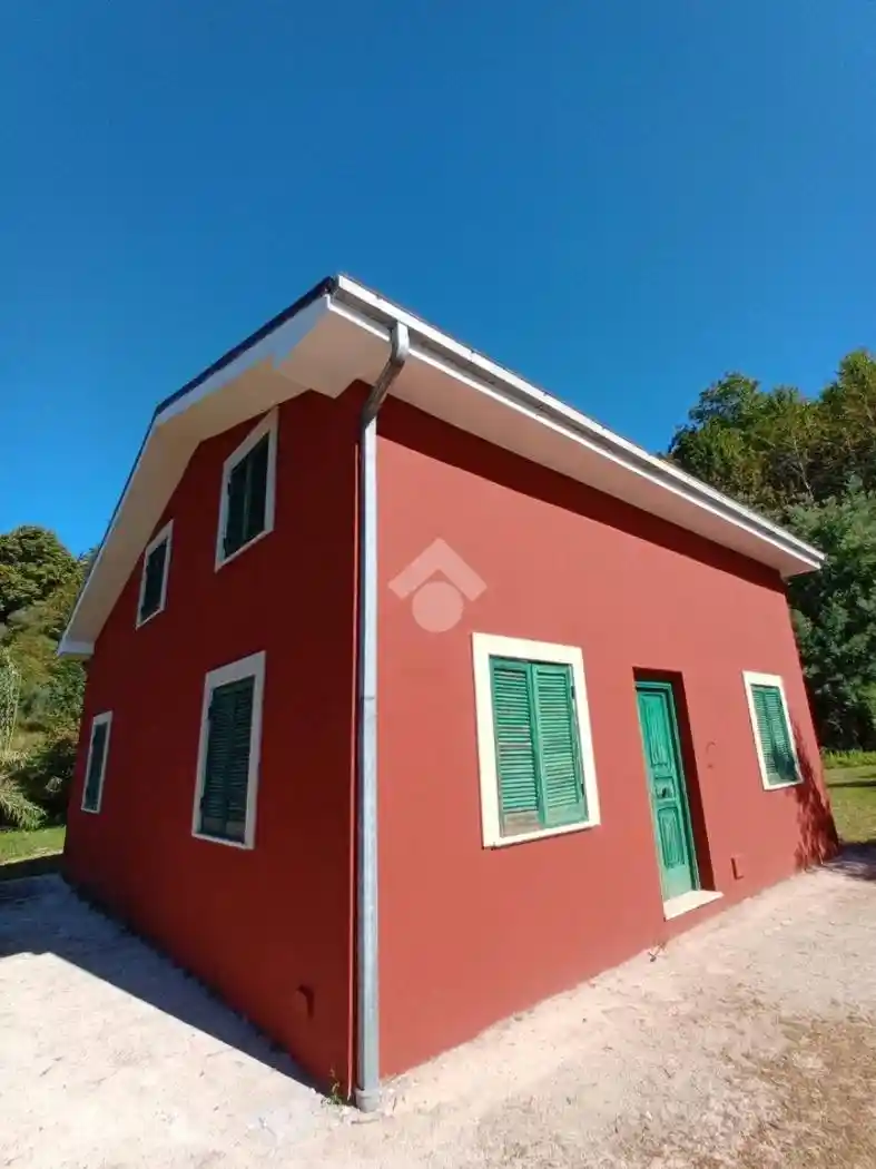 Casa indipendente in vendita a Bellegra