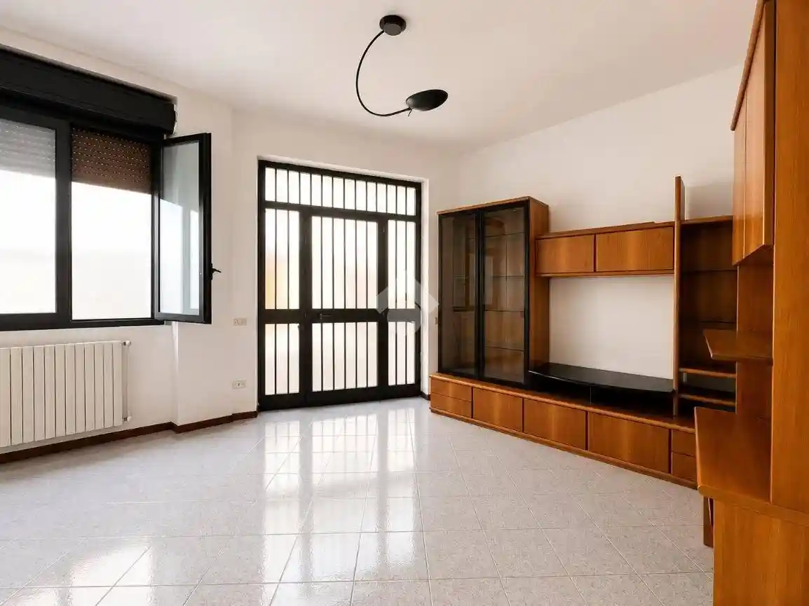 Appartamento in vendita a Varedo