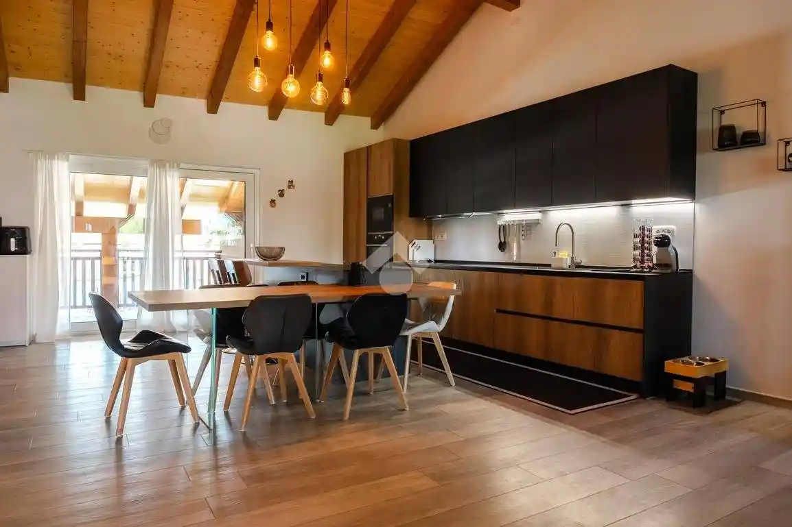 Casa indipendente in vendita a Comano Terme