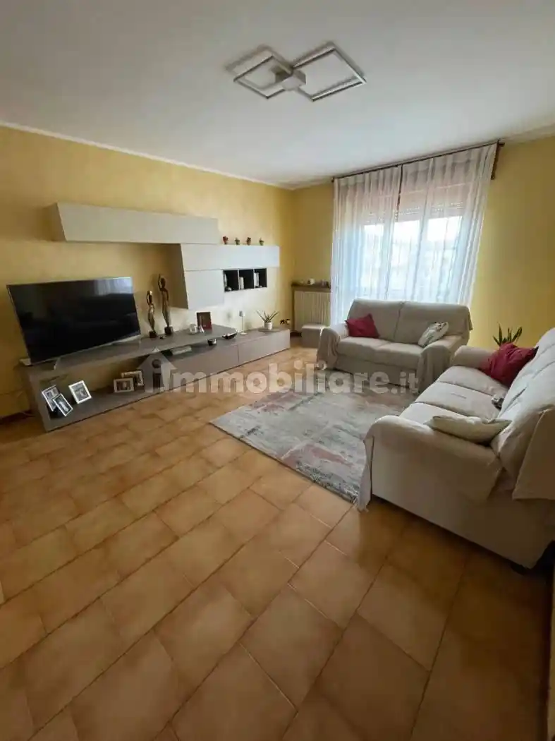 Appartamento in vendita a San Giorgio Piacentino